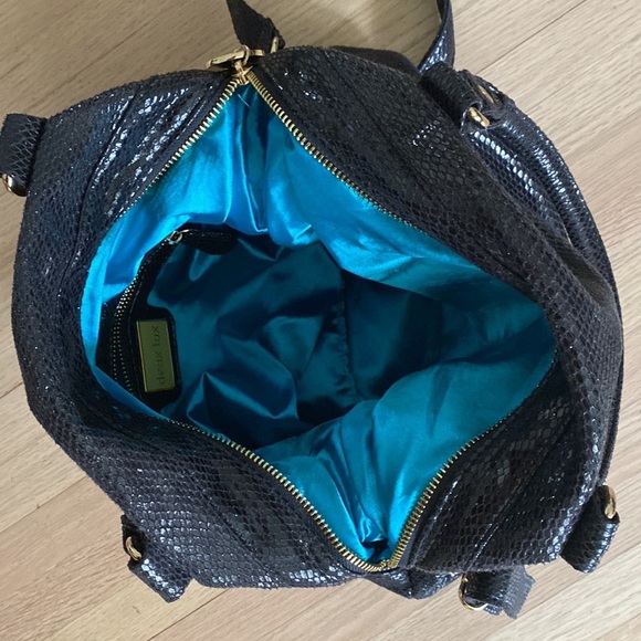 Deux Lux Black Hobo Handbag - Picture 5 of 6